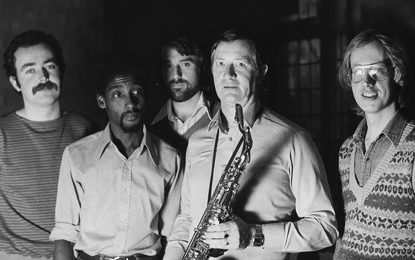 Ronald MacDonald performing with his band